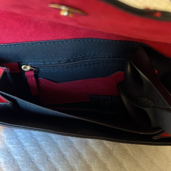 Topshop Selina Snake Print Crossbody Bag - Picture 9 of 13